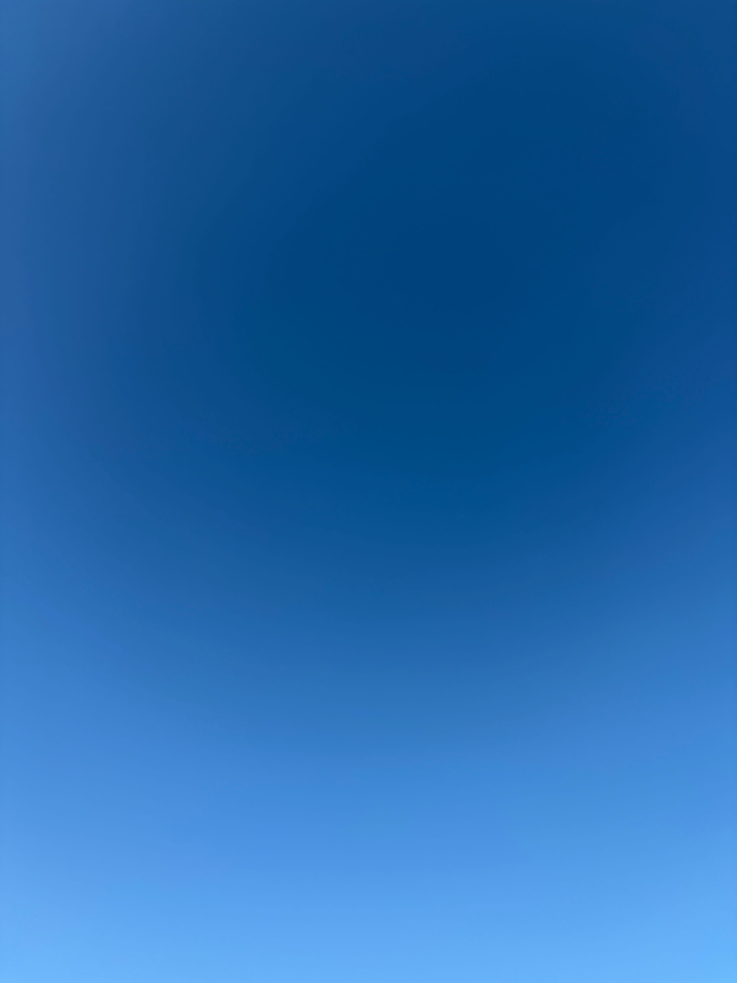 the sky with no clouds