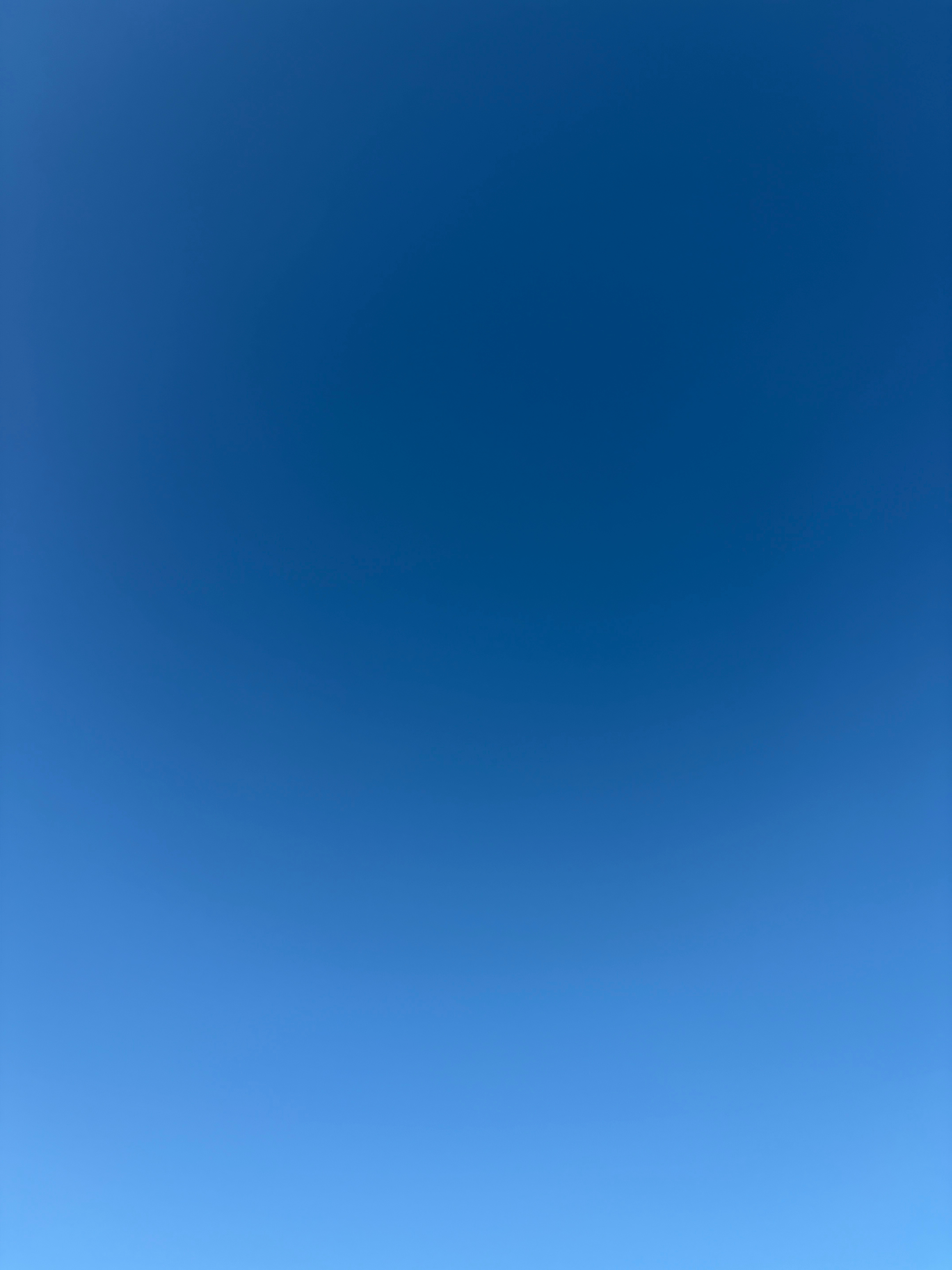the sky with no clouds