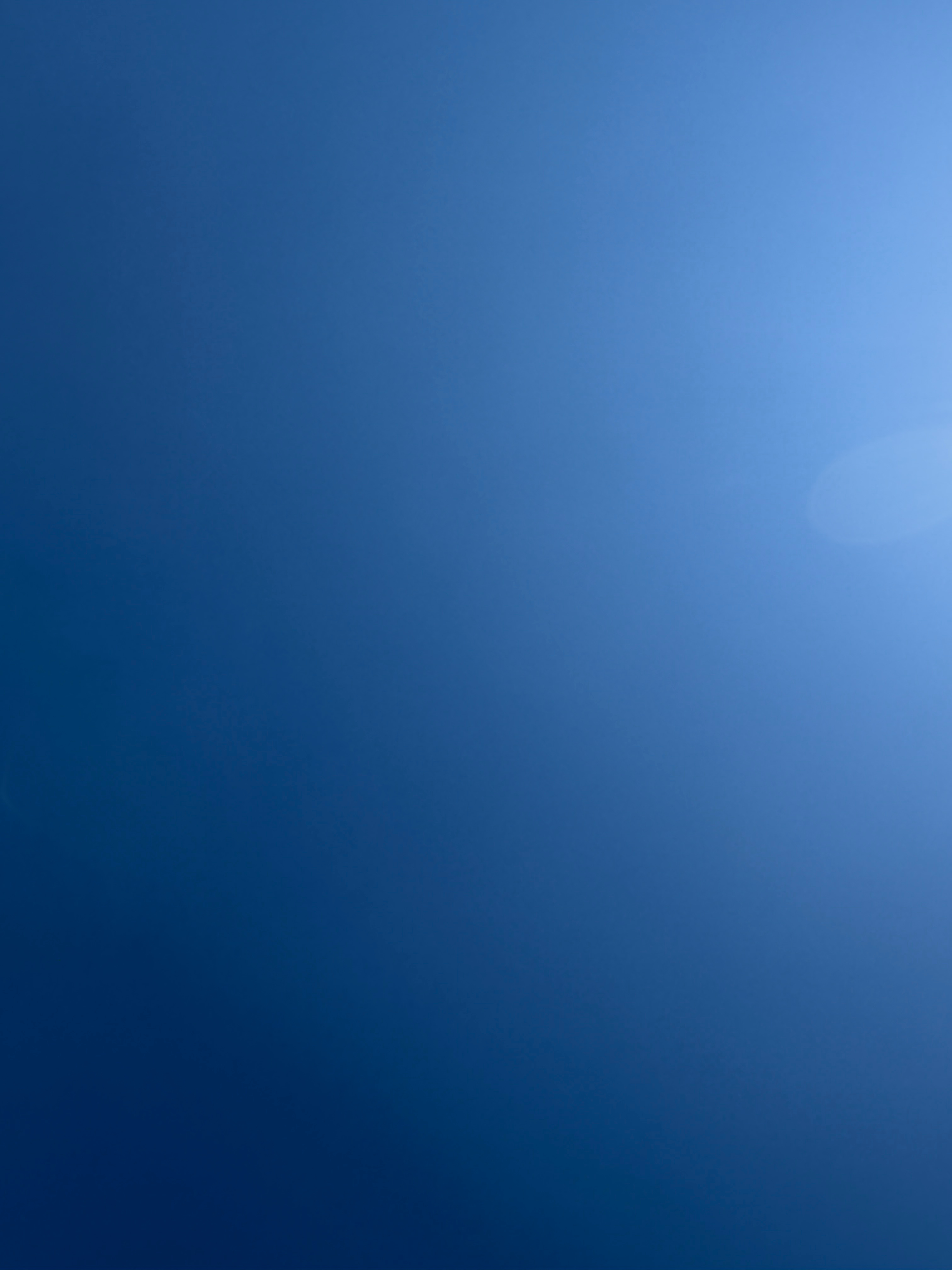 the sky with no clouds