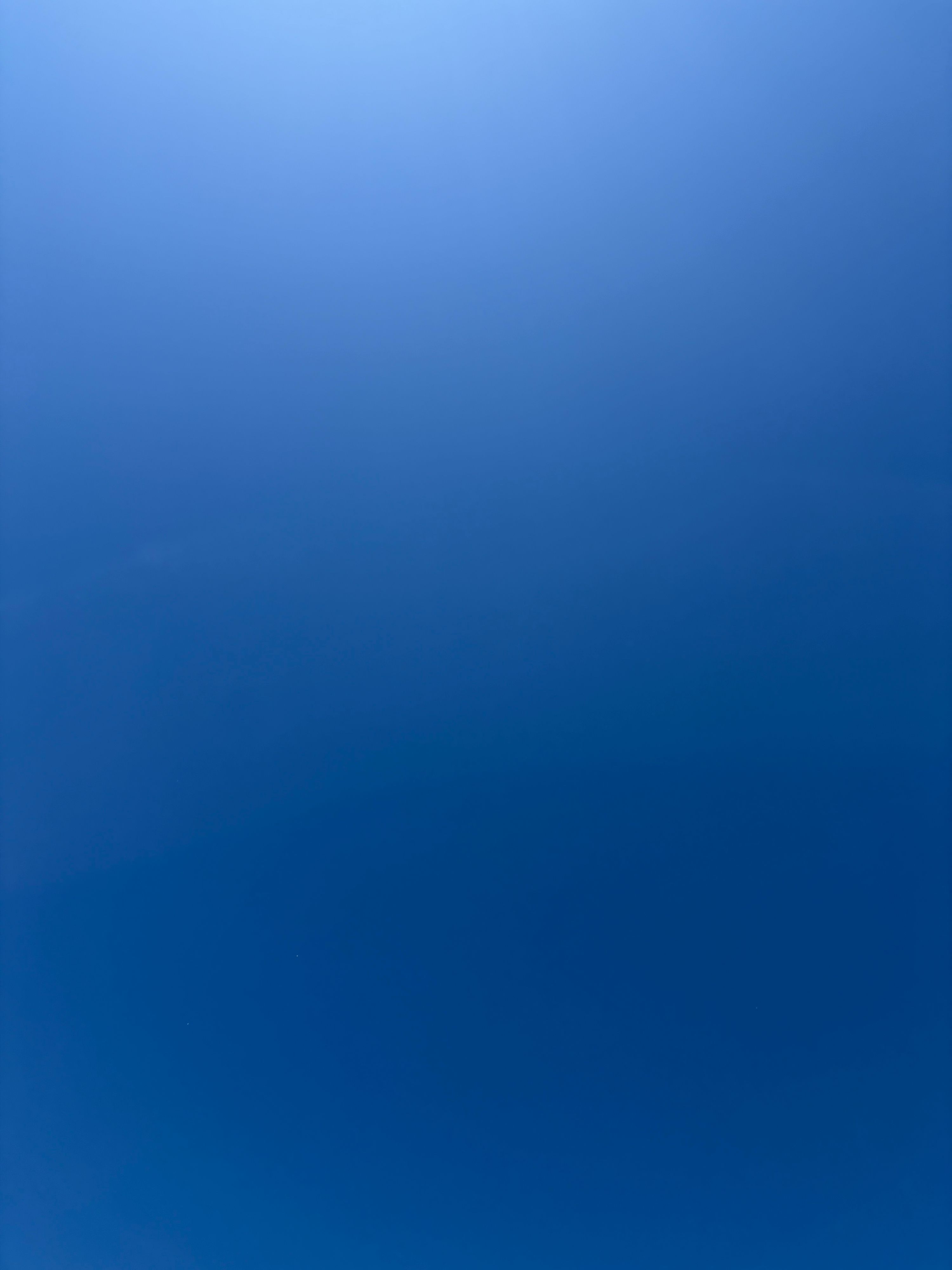 the sky with no clouds