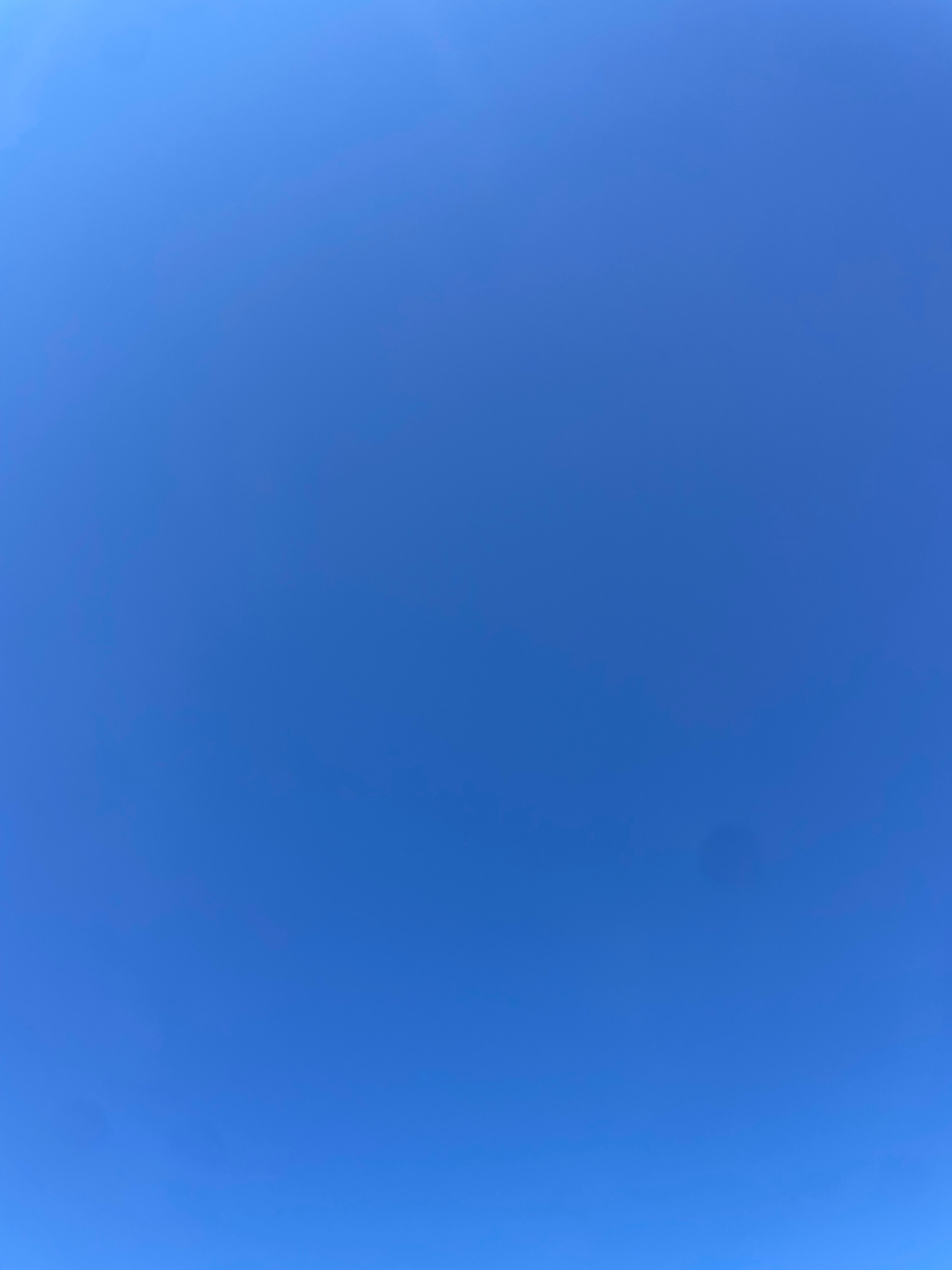 the sky with no clouds