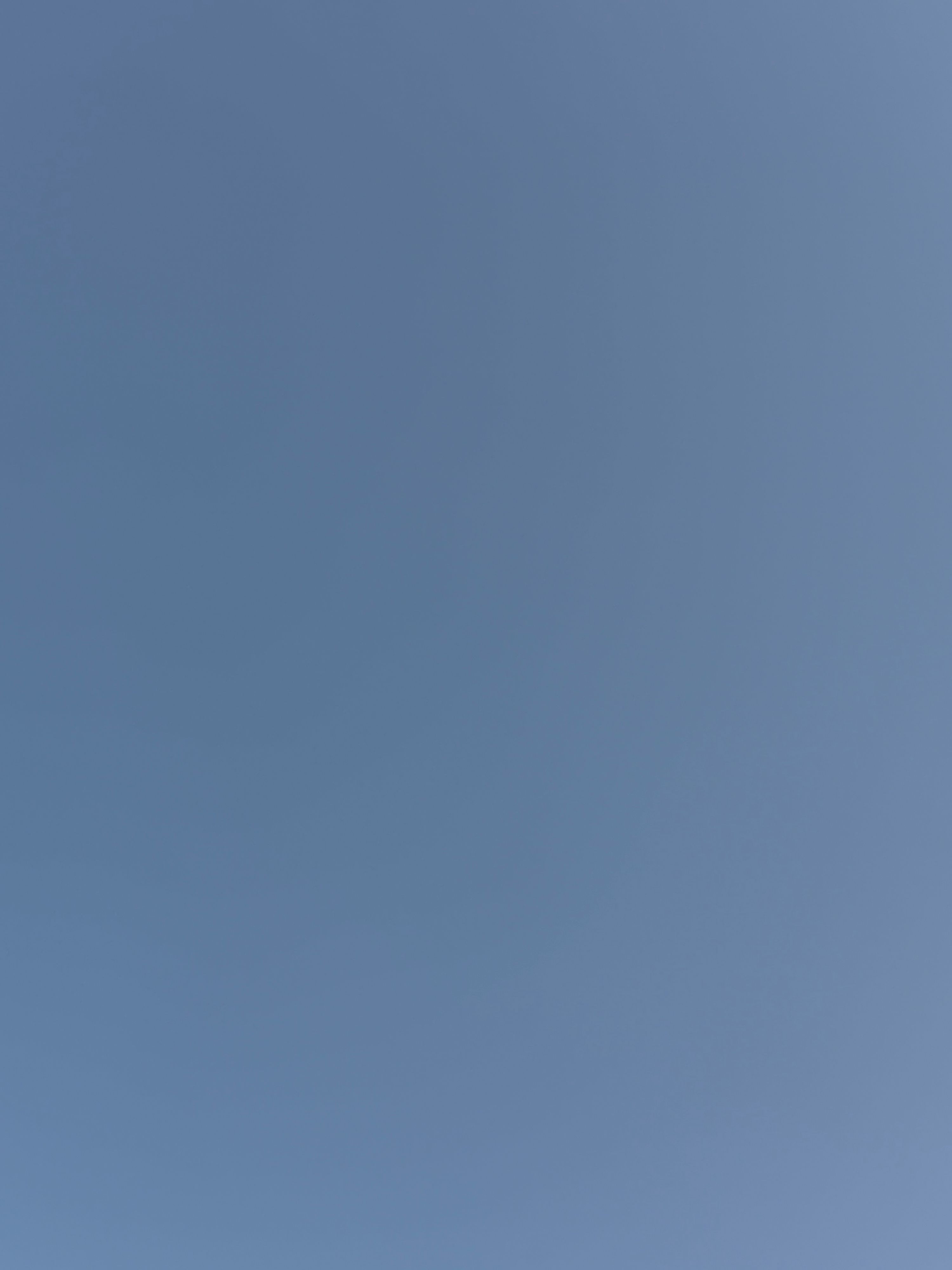 the sky with no clouds