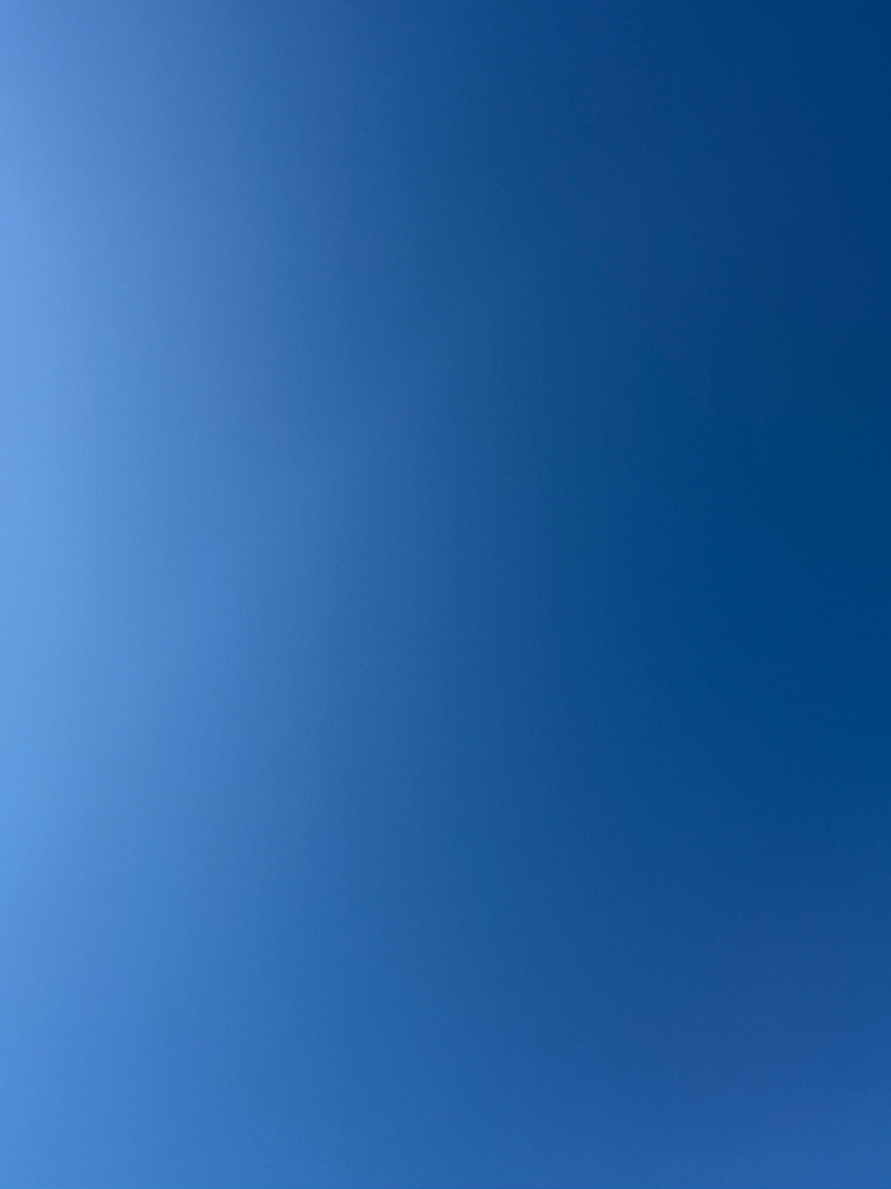 the sky with no clouds