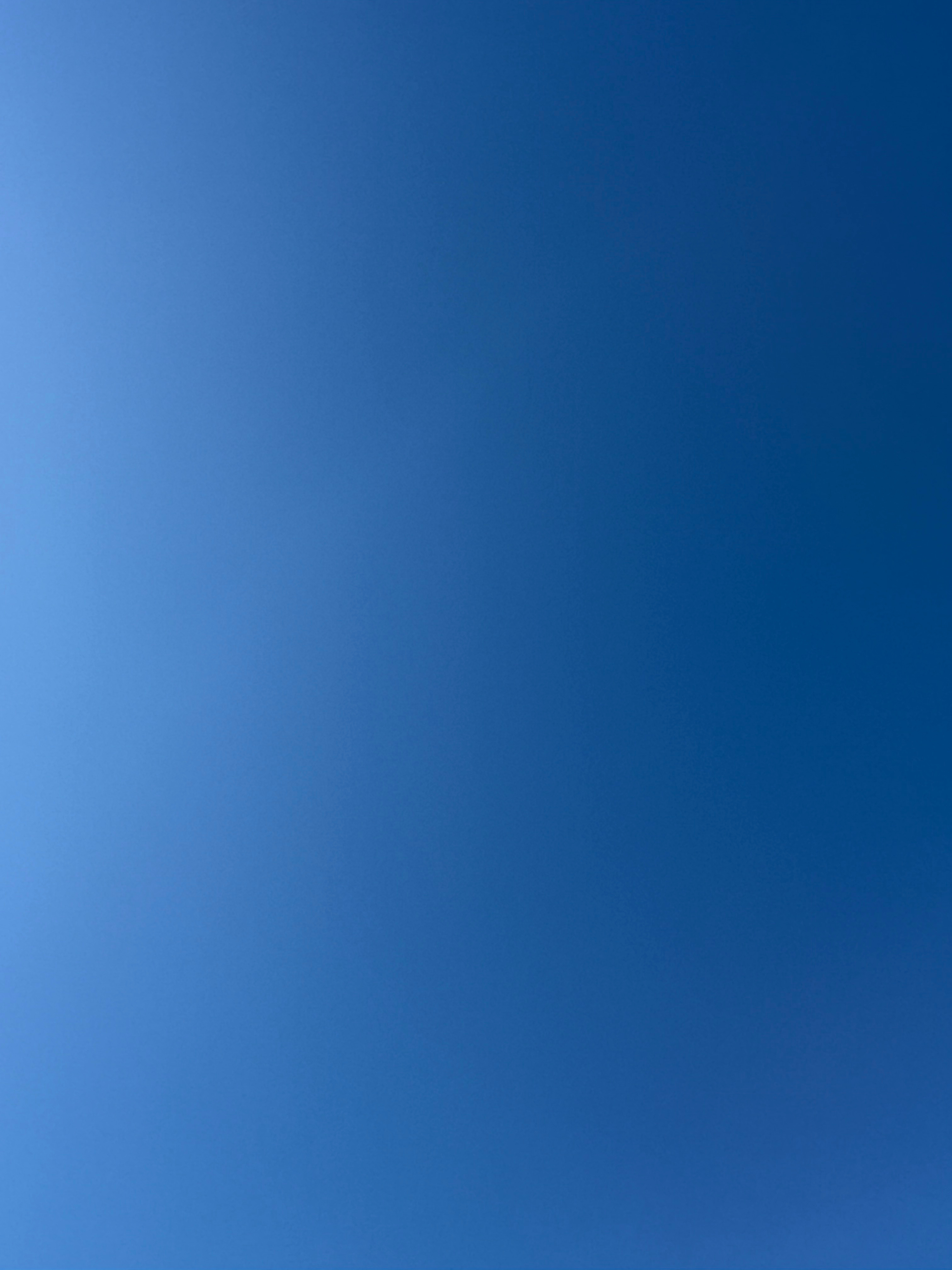 the sky with no clouds