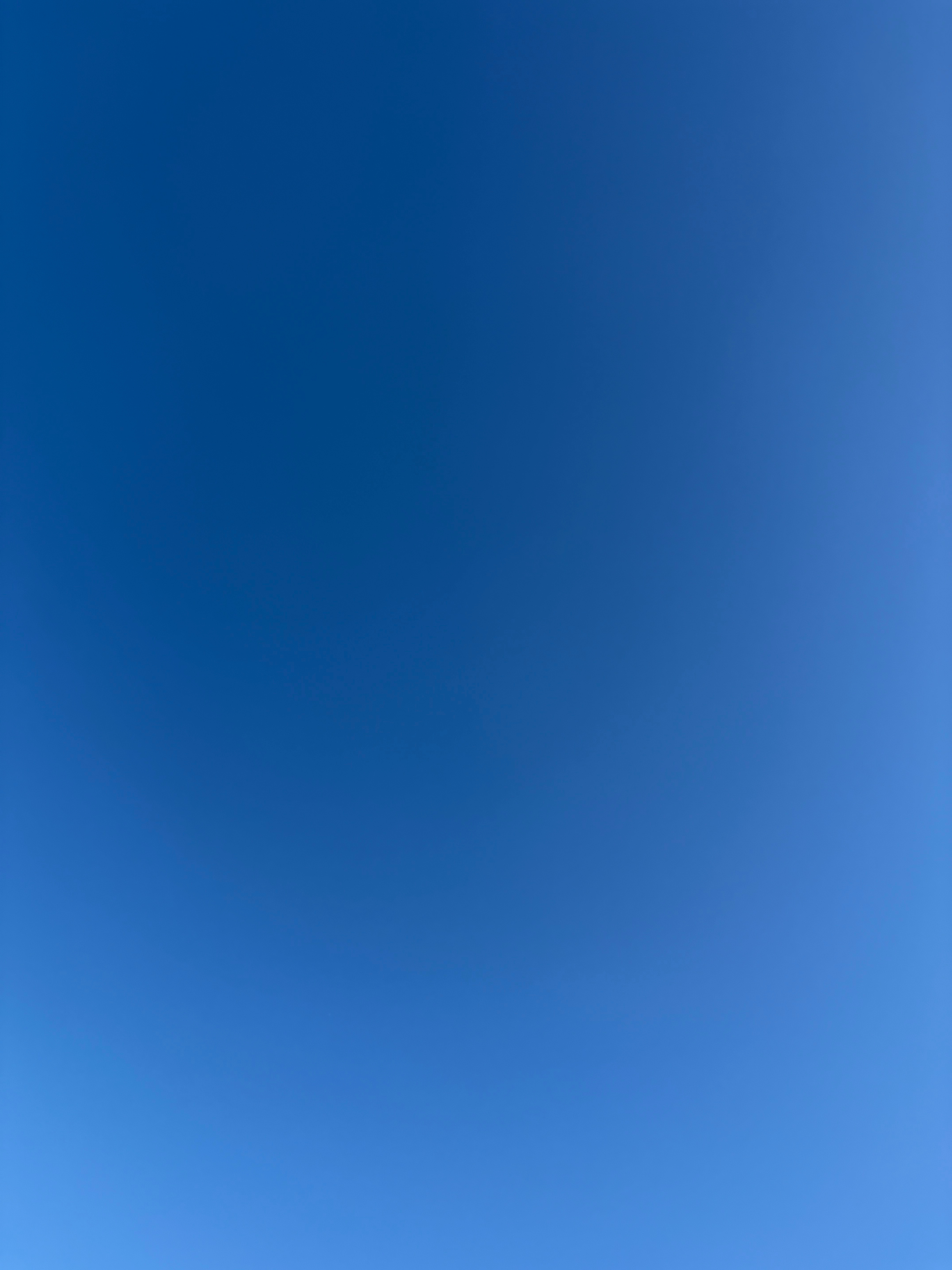 the sky with no clouds