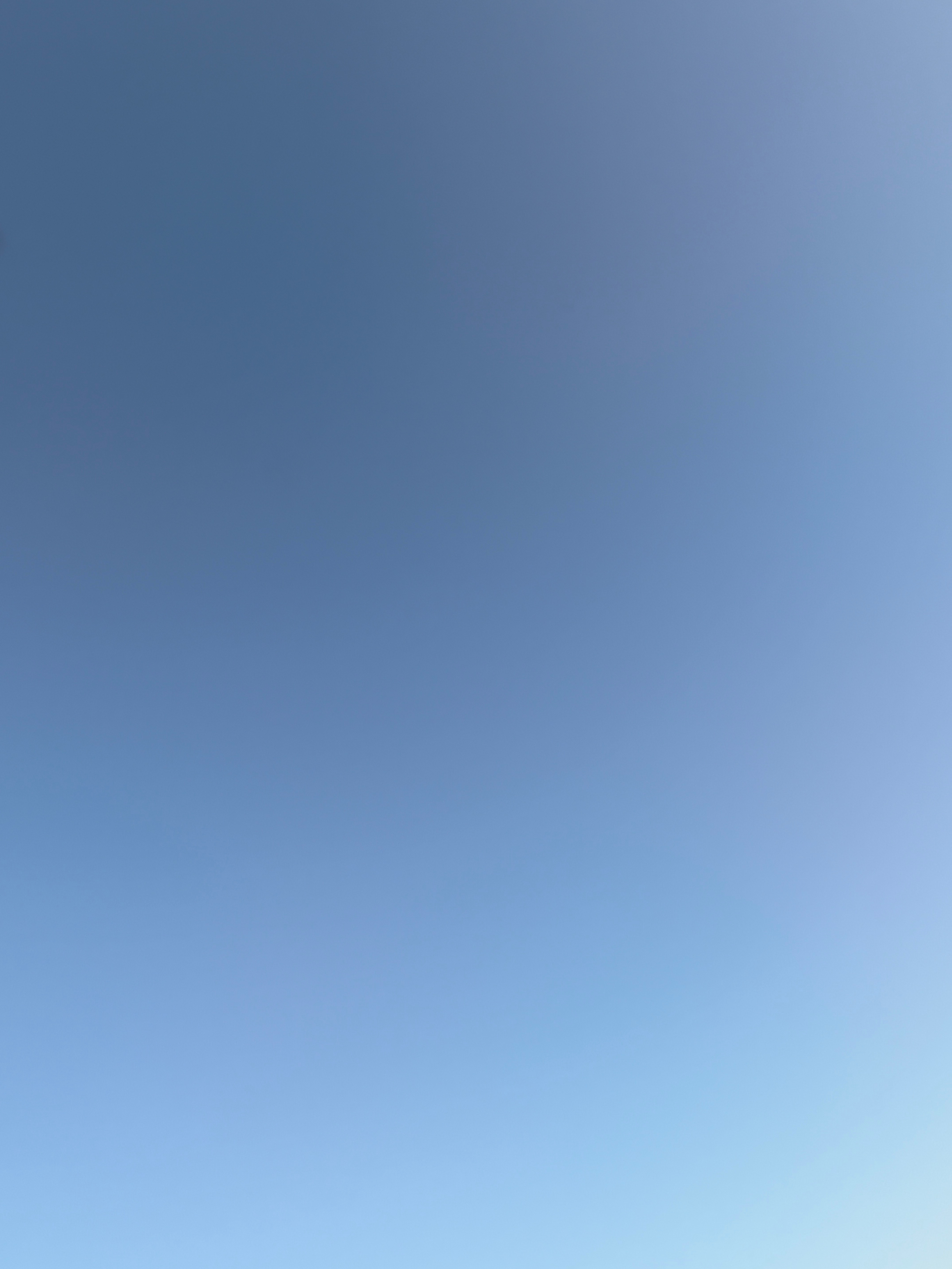 the sky with no clouds