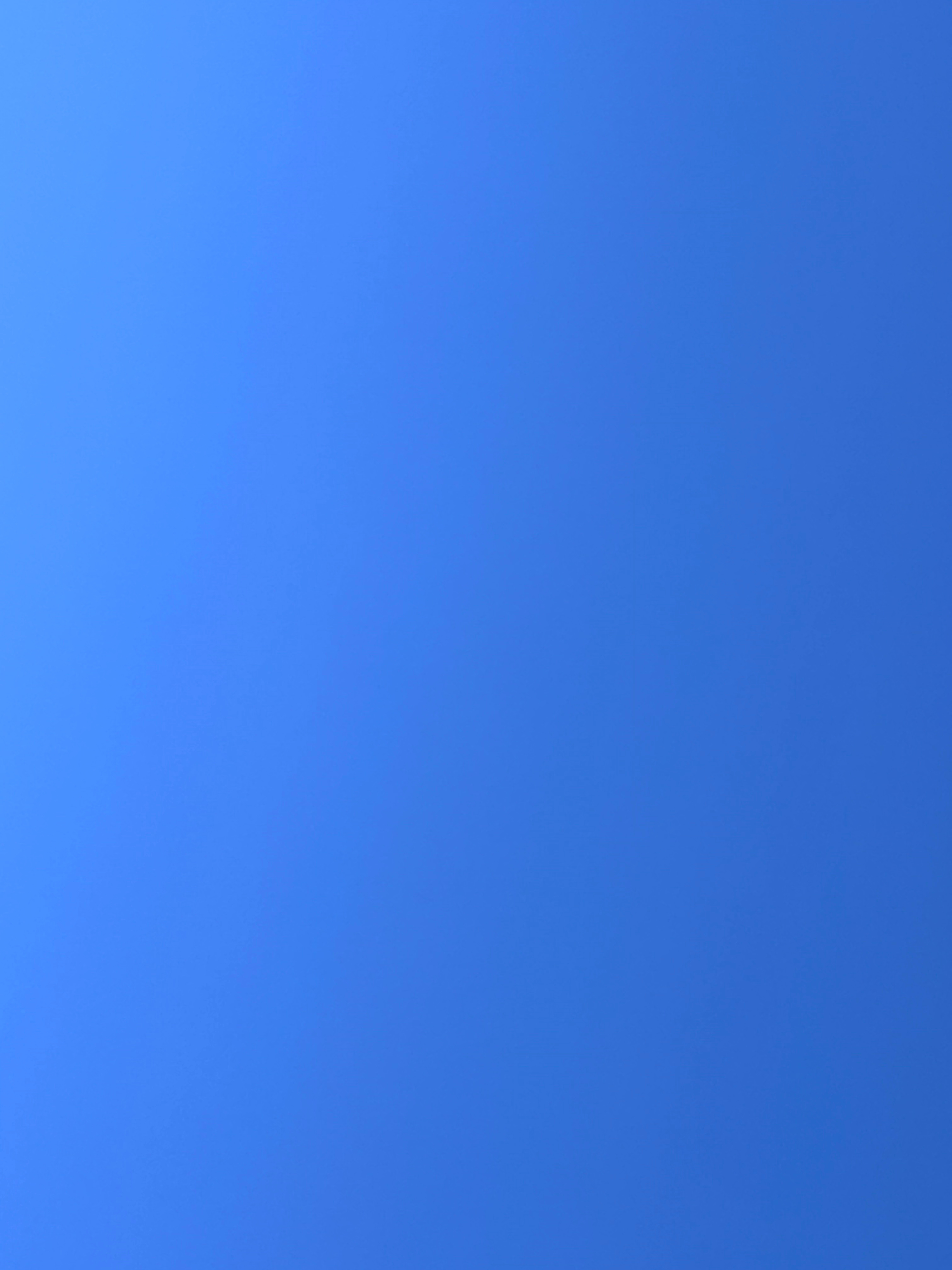 the sky with no clouds