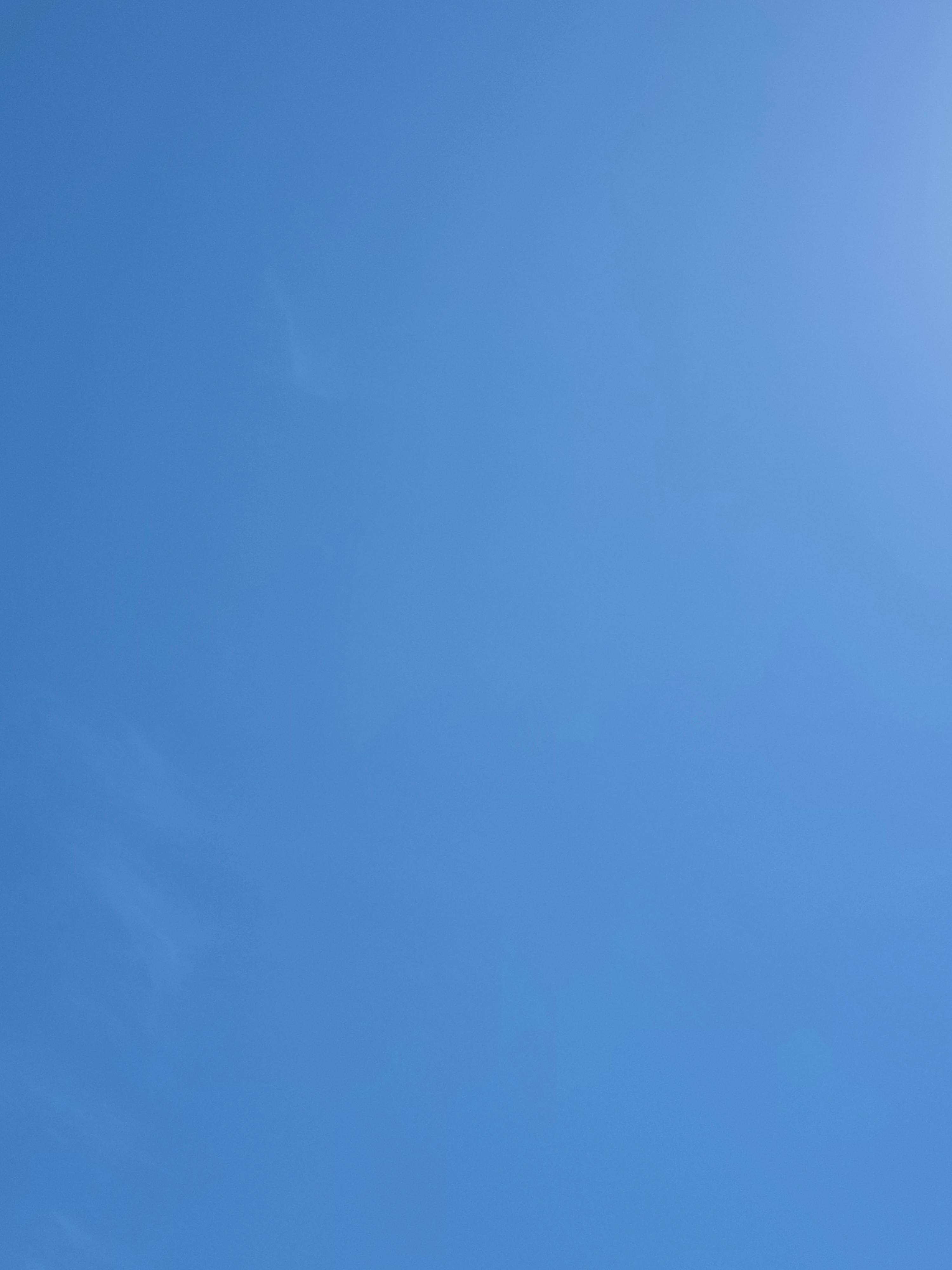 the sky with no clouds