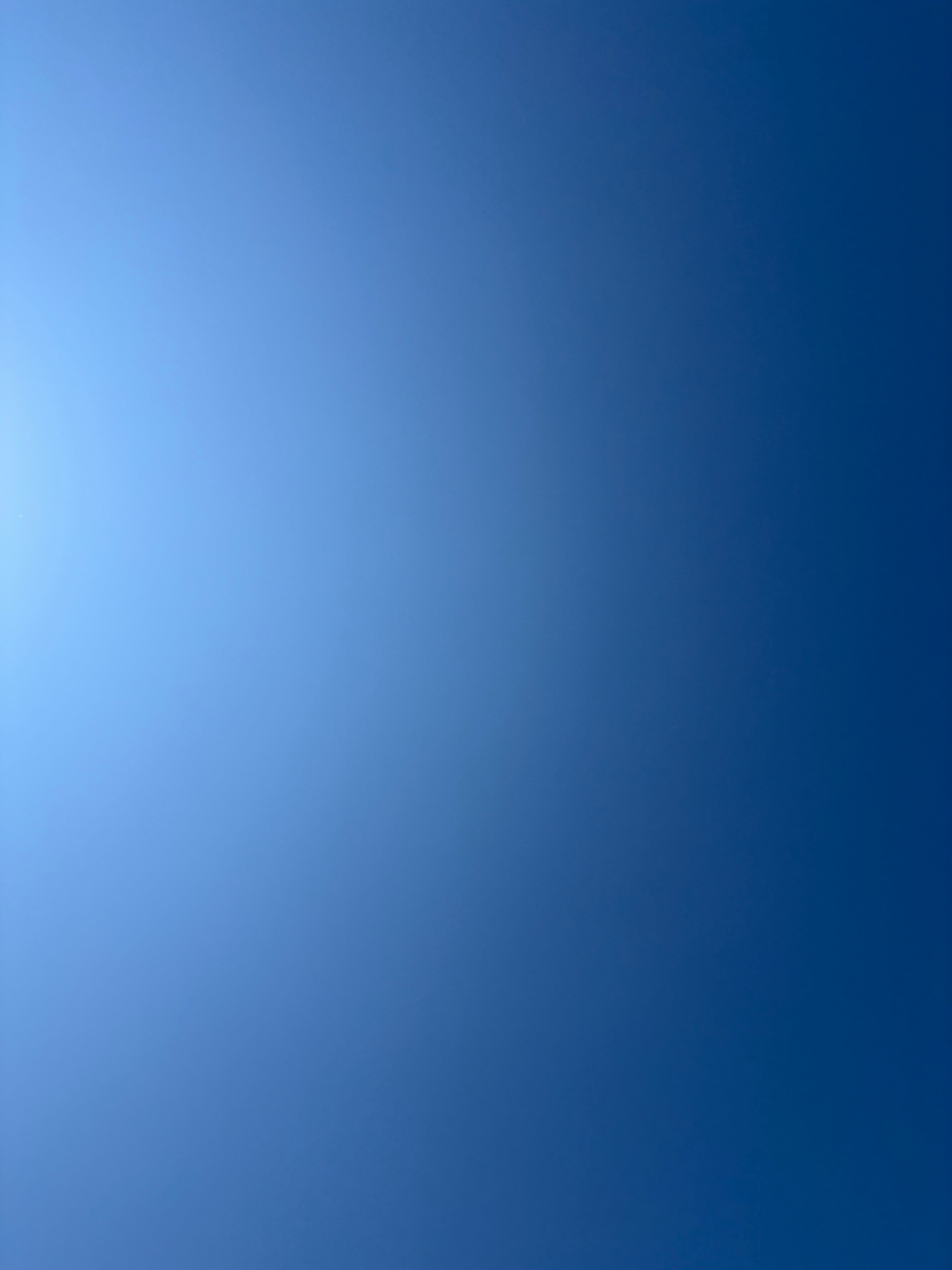 the sky with no clouds
