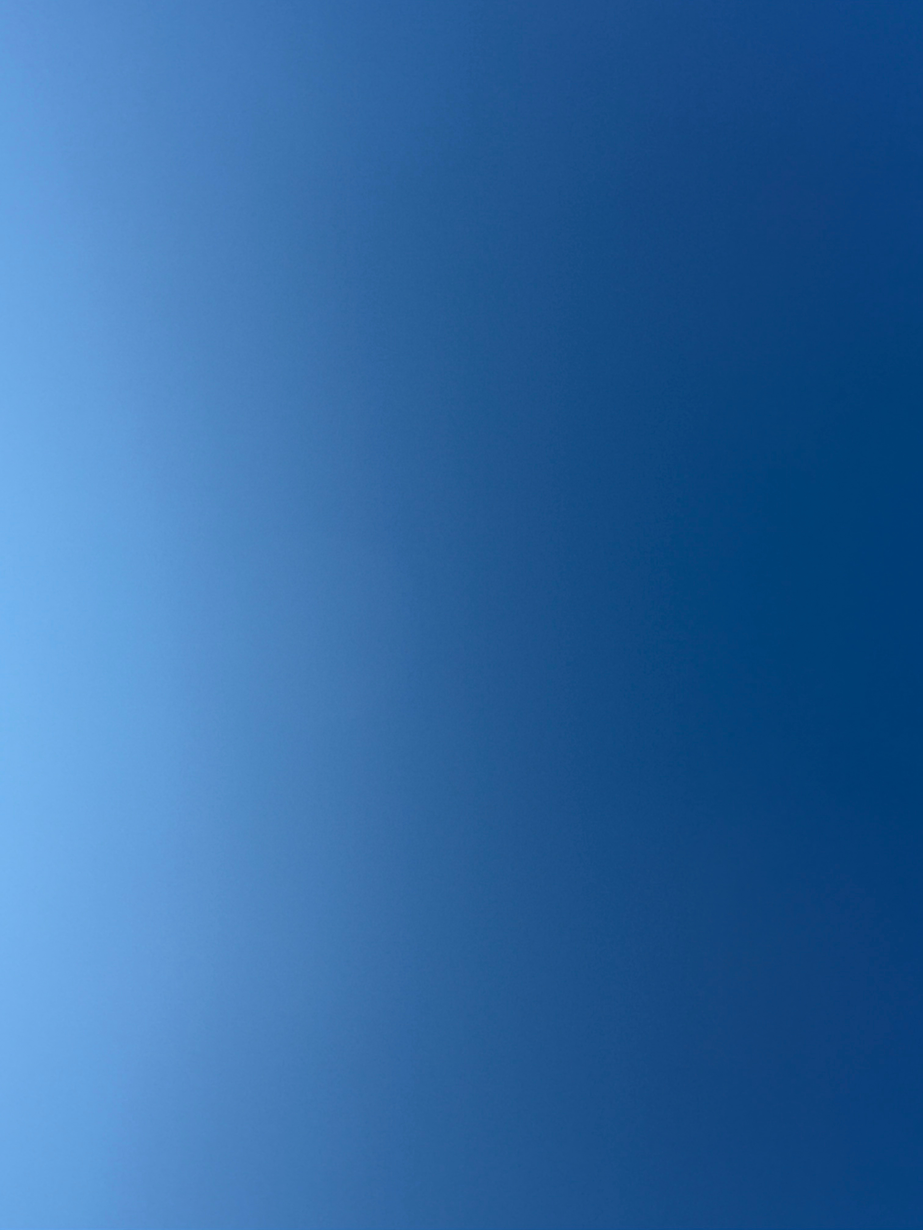 the sky with no clouds