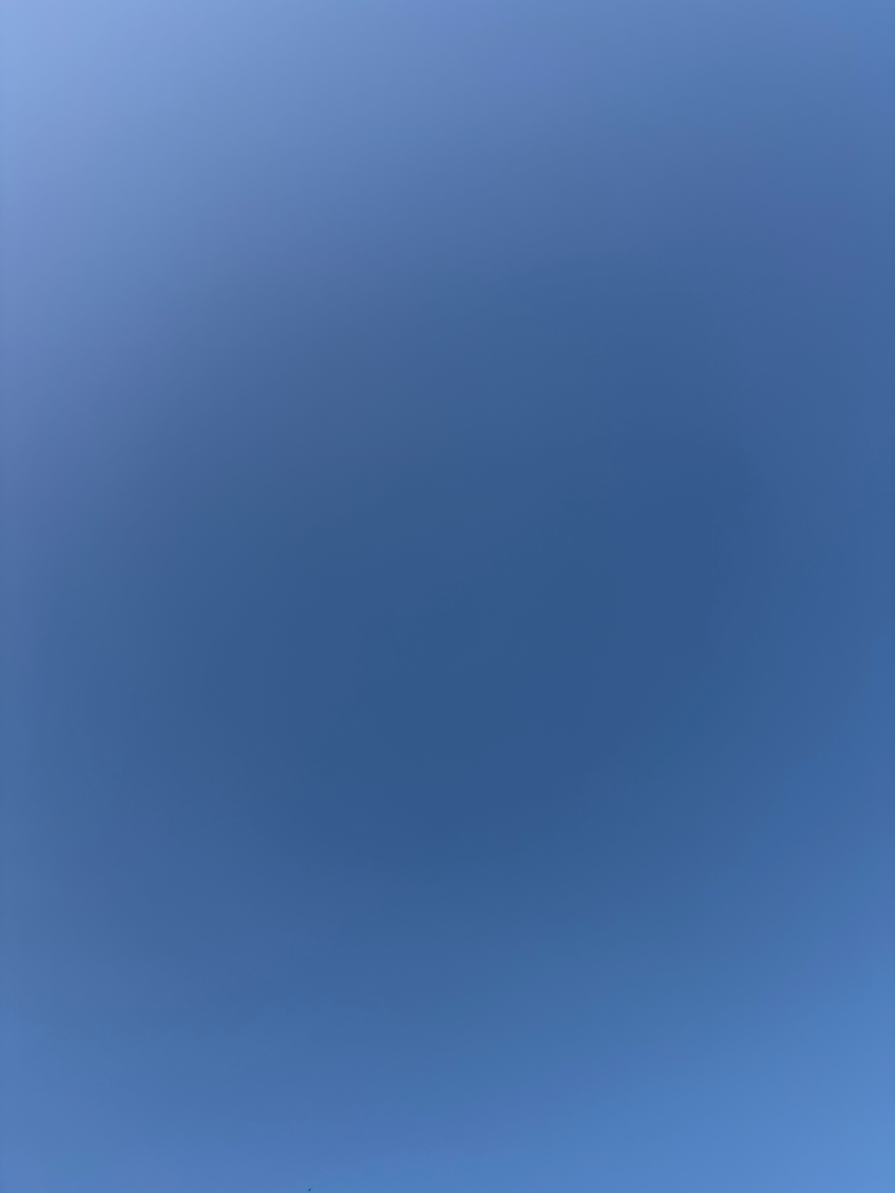 the sky with no clouds